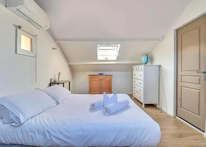 L'inattendu - Piscine - Clim * Nîmes